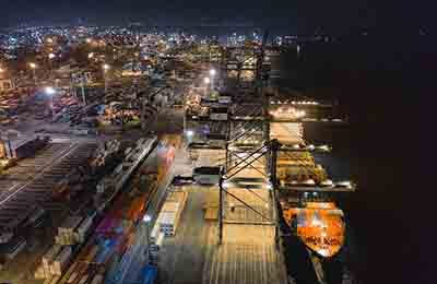 貿(mào)易研究生論文