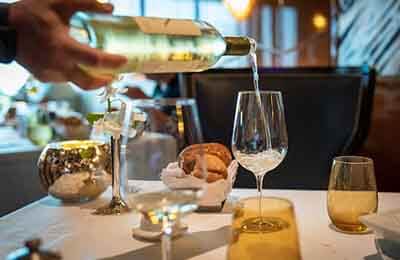 少數民族服務管理工作